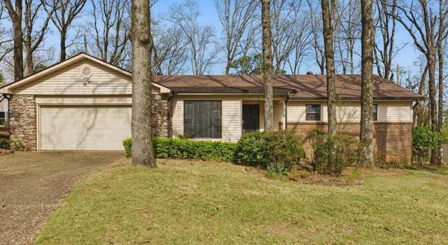 Photo of 1216 Old Charter Ct, Little Rock, AR 72211