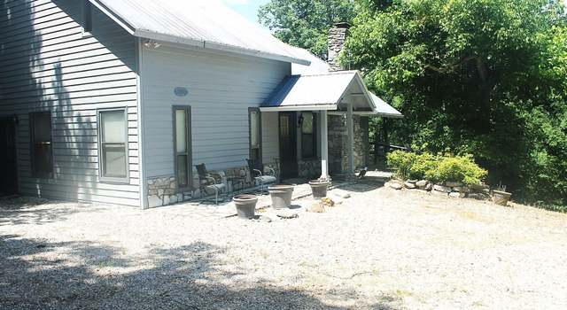 Photo of 292 Sycamore Dr, Mountain View, AR 72560