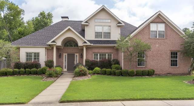 Photo of 12700 Meadows Edge Ln, Little Rock, AR 72211