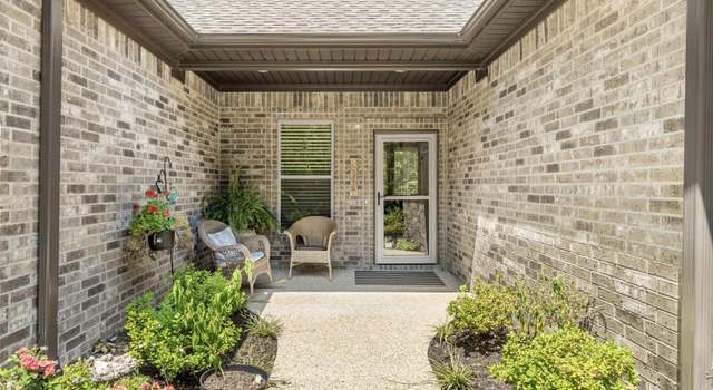 Photo of 30 Sacedon Ln, Hot Springs Village, AR 71909
