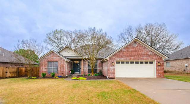 Photo of 1310 Raymond Dr, Conway, AR 72034