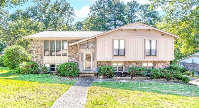 Photo of 7 Coventry Ln, Little Rock, AR 72212