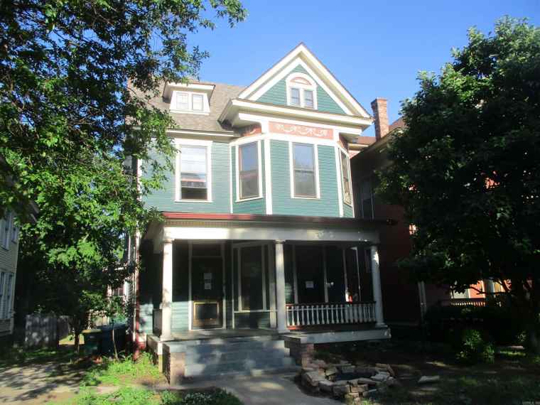 Photo of 2111 S Arch St Little Rock, AR 72206