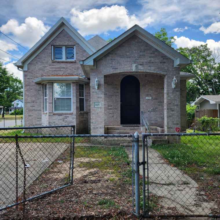 Photo of 1401 S Schiller Little Rock, AR 72202