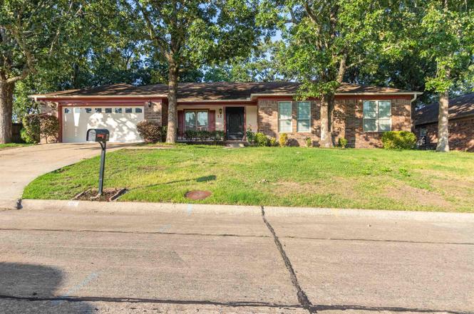 12 post oak loop sherwood ar