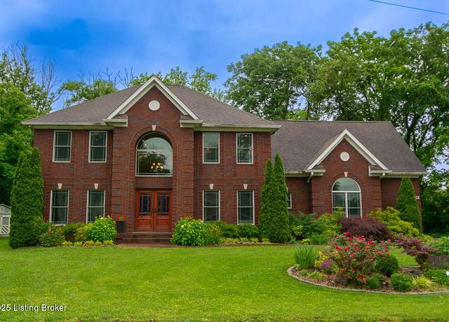 Property at 9200 Axminster Dr, Louisville, KY 40299, 4 beds, 4 baths