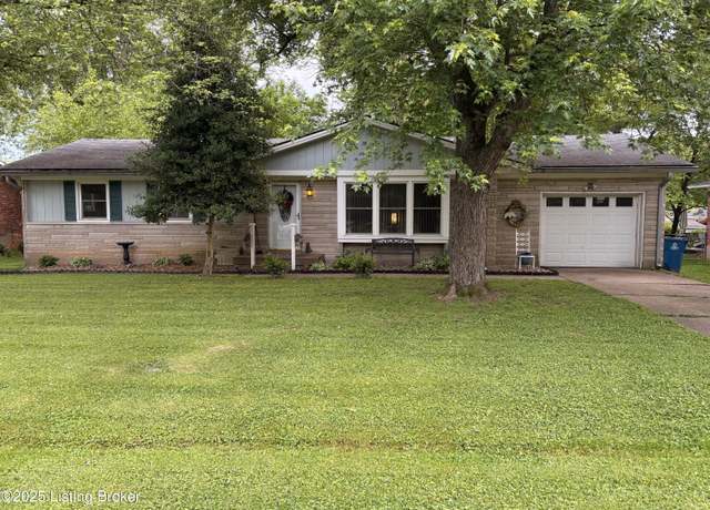 Property at 4302 Mada Way, Louisville, KY 40272, 3 beds, 2.5 baths