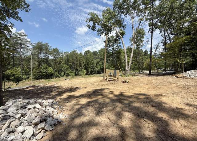 Property at 673 Dog Creek Rd, Cub Run, KY 42729