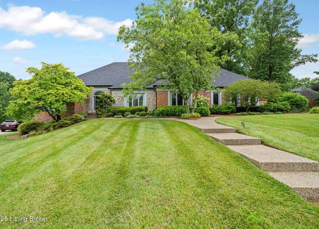 Property at 527 Woodlake Dr, Louisville, KY 40245, 4 beds, 3.5 baths
