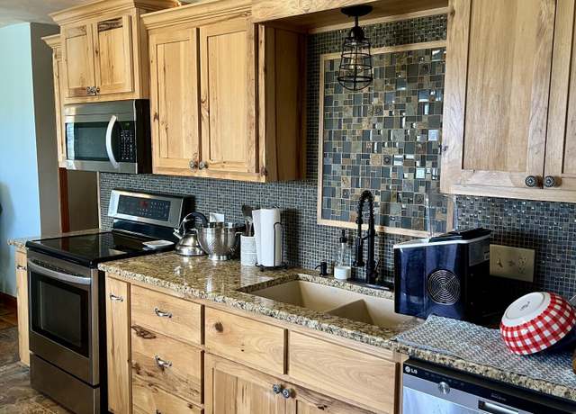 Property at 10876 Sonora Hardin Springs Rd, Eastview, KY 42732, 4 beds, 2.5 baths