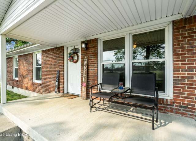 Property at 506 W Blue Lick Rd, Shepherdsville, KY 40165, 3 beds, 2 baths