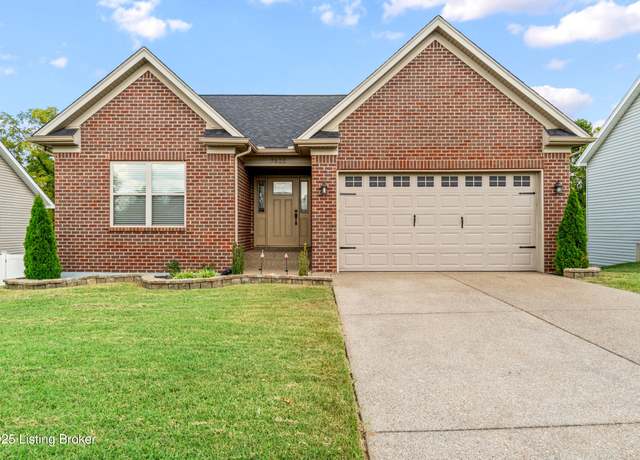 Property at 7825 Bridlewood Pl, Louisville, KY 40228, 3 beds, 3 baths