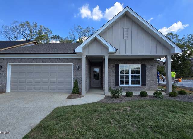 Property at 8205 Cedar Crest Ln, Louisville, KY 40291, 3 beds, 2 baths