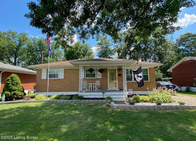 Property at 2502 Adrienne Way, Louisville, KY 40216, 3 beds, 1.5 baths