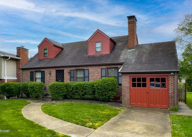 Property at 2664 Kings Hwy, Louisville, KY 40205, 3 beds, 2 baths
