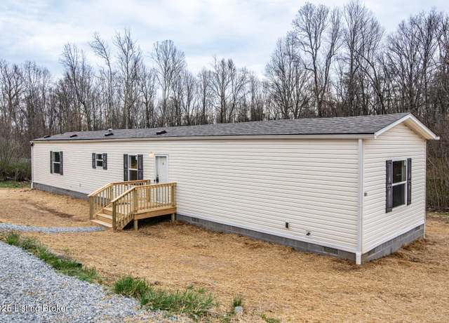 Property at 65 Second St, Elizabethtown, KY 42701, 3 beds, 2 baths