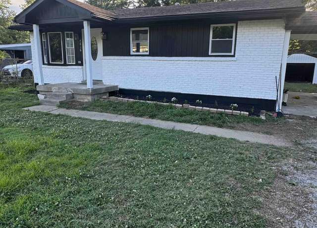 Property at 4616 W Overbrook Dr, Louisville, KY 40216, 3 beds, 1 bath