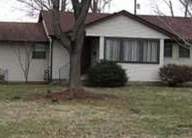 Property at 1537 Stonewall Way, Lyndon, KY 40242, 3 beds, 2 baths