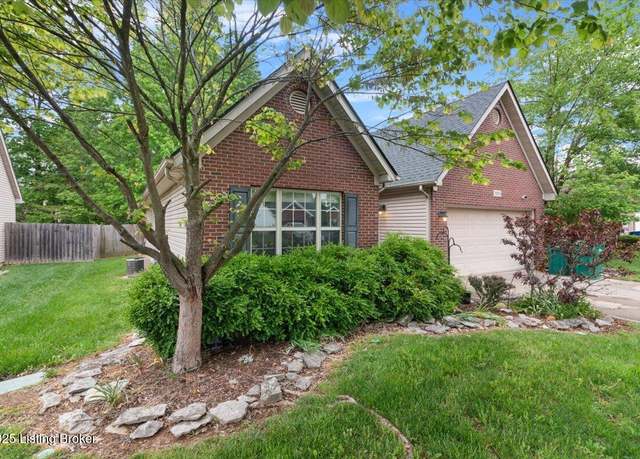 Property at 10606 Waycross Ave, Louisville, KY 40229, 3 beds, 2 baths