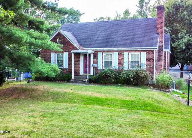 Property at 110 Seneca Trl, Louisville, KY 40214, 3 beds, 2 baths