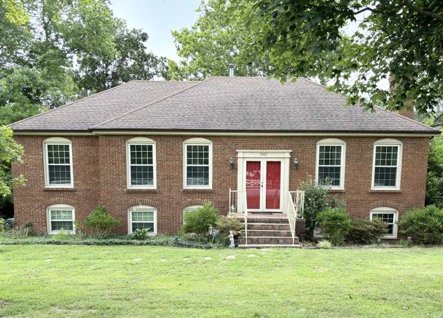 Property at 7509 Stone Brook Dr, Louisville, KY 40291, 4 beds, 3 baths