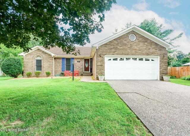 Property at 7518 Newton Dr, Louisville, KY 40228, 3 beds, 3 baths