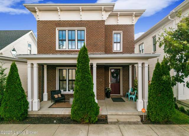 Property at 11018 Mayapple St, Prospect, KY 40059, 4 beds, 3.5 baths