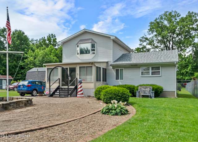 Property at 1261 Lipps Ln, Louisville, KY 40219, 3 beds, 1.5 baths