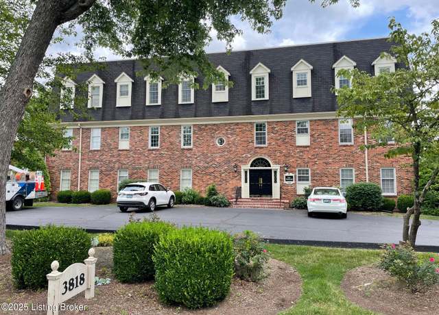 Property at 3818 Washington Sq #11, Louisville, KY 40207, 2 beds, 2 baths
