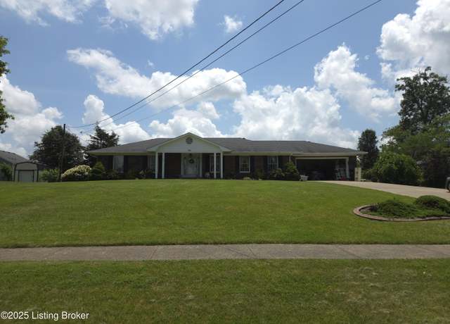Property at 500 W Crocus Dr, Radcliff, KY 40160, 3 beds, 3 baths
