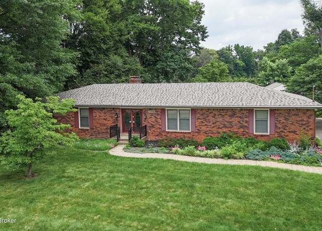 Property at 6521 Briscoe Ln, Louisville, KY 40228, 3 beds, 2 baths