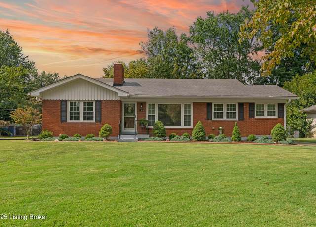 Property at 2310 Janlyn Rd, Louisville, KY 40299, 3 beds, 1.5 baths