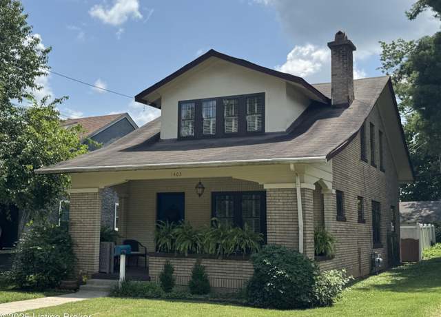 Property at 1402 Main St, Shelbyville, KY 40065, 3 beds, 2 baths