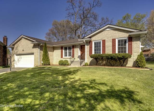 Property at 3910 Bayonne Ct, Louisville, KY 40299, 3 beds, 2.5 baths