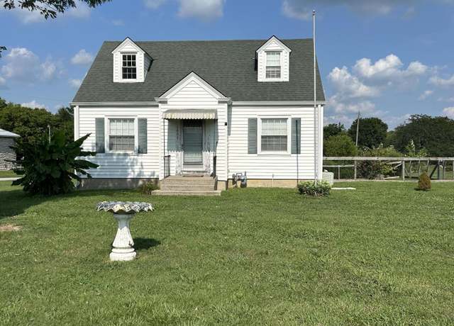 Property at 1601 Harrodsburg Rd, Lawrenceburg, KY 40342, 3 beds, 1.5 baths