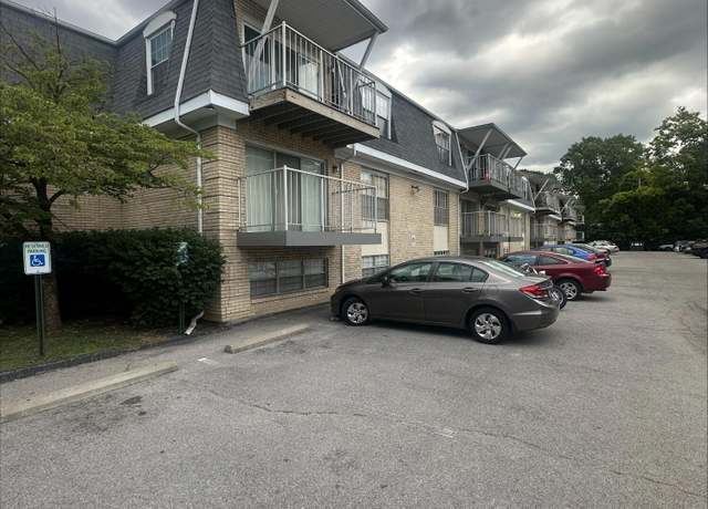 Property at 165 Thierman Ln #116, Louisville, KY 40207, 1 bed, 1 bath