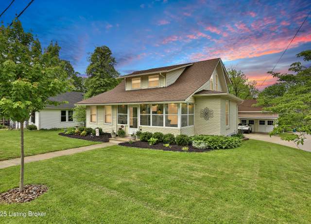 Property at 1000 Brown Ave, Shelbyville, KY 40065, 4 beds, 3 baths