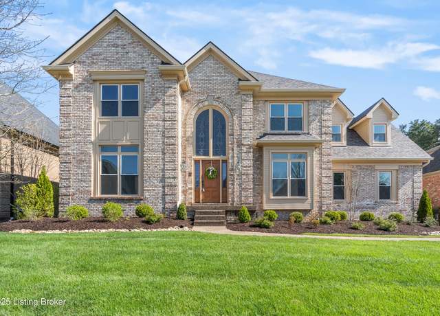 Property at 14801 Forest Oaks Dr, Louisville, KY 40245, 4 beds, 3.5 baths