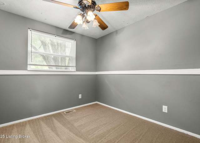 Property at 3619 Endeavor Way, Louisville, KY 40219, 3 beds, 2 baths