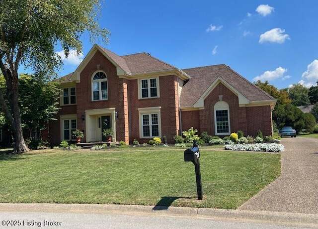 Property at 913 Tamarisk Ct, Louisville, KY 40223, 4 beds, 2.5 baths