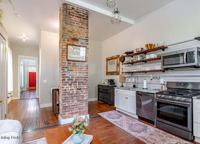 Property at 521 E St Catherine St, Louisville, KY 40203, 2 beds, 1 bath
