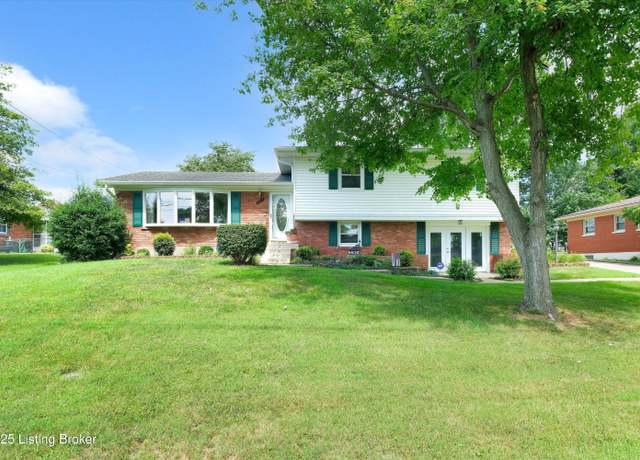 Property at 9816 Lakewood Dr, Louisville, KY 40272, 3 beds, 2.5 baths