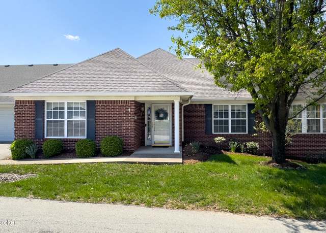 Property at 10246 Pine Glen Cir, Louisville, KY 40291, 3 beds, 3 baths