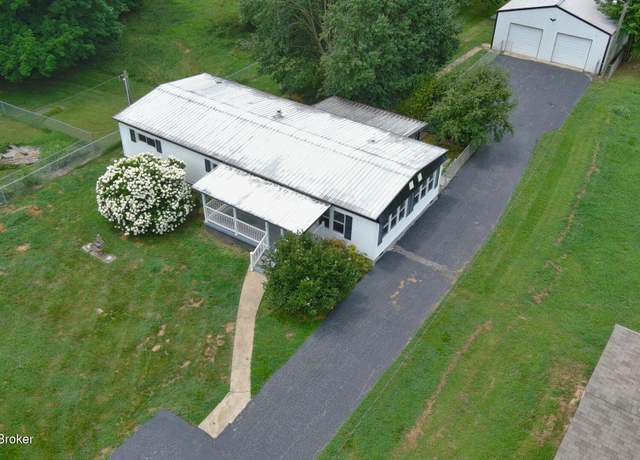 Property at 43 Mcfarlin Ln, Vine Grove, KY 40175, 3 beds, 2 baths