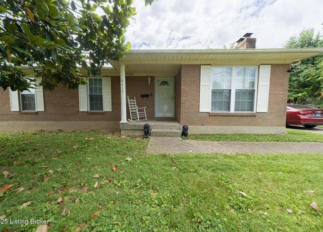Property at 6610 Skyline Dr, Louisville, KY 40272, 3 beds, 1.5 baths