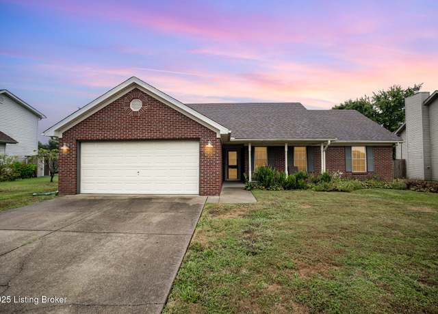 Property at 2406 Kingsfield St, Jeffersonville, IN 47130, 3 beds, 2 baths