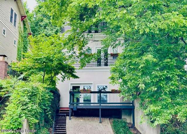 Property at 152 N Ewing Ave, Louisville, KY 40206, 3 beds, 1.5 baths