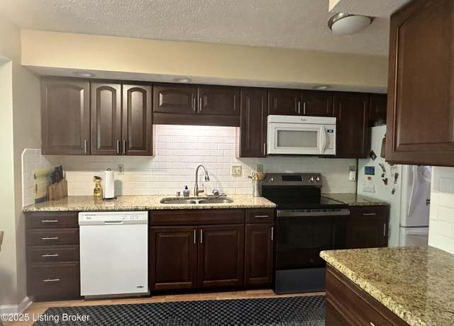 Property at 509 Piping Rock Road Rd, Brandenburg, KY 40108, 2 beds, 2.5 baths