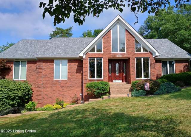 Property at 1801 Austinwood Pl, Louisville, KY 40214, 4 beds, 3 baths