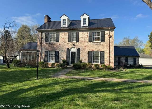 Property at 120 Blankenbaker Ln, Louisville, KY 40207, 3 beds, 2.5 baths